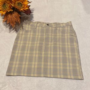 Urban Heritage Size L Skirt